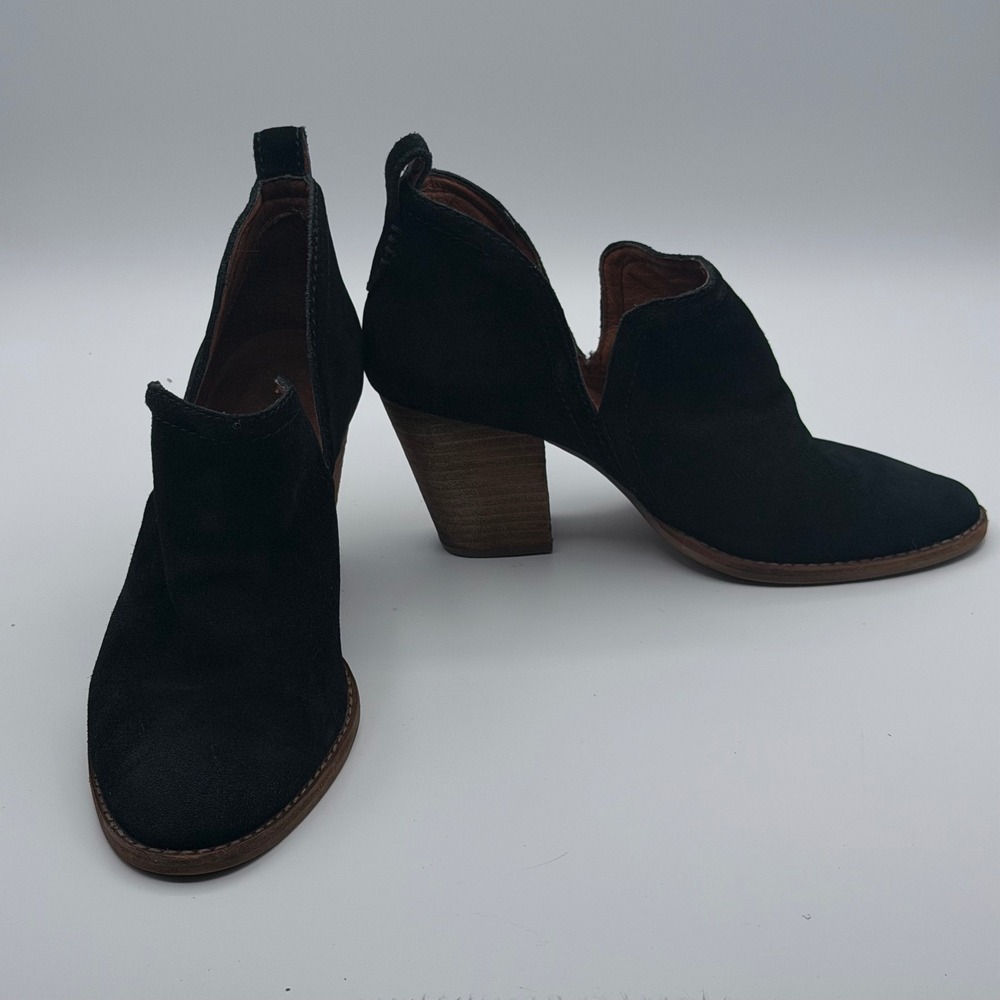 Jeffrey Campbell Women's 7 Black Suede Cutout Ankle Booties Block Heel Boots